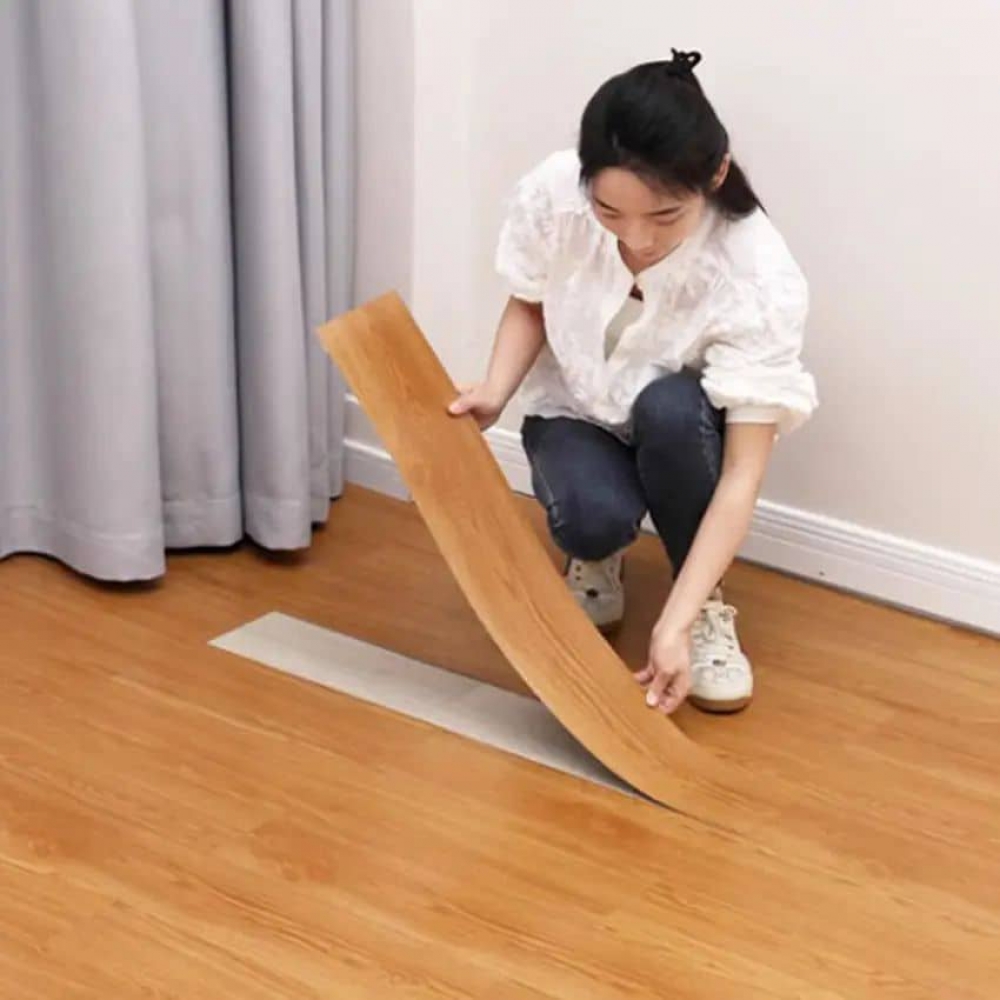 Wood Flooring Planks Tiles Self Adhesive Peel & Stick Wooden Design Solid Flooring (95cmx15cm)